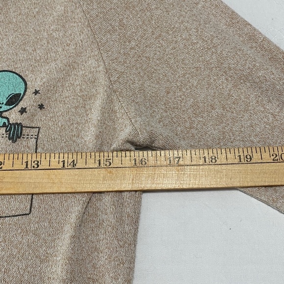 Urban‎ Heritage Women's Long Sleeve Pocket Alien Fine Knit T-shirt Size Small - Picture 9 of 11